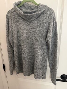 90 Degree By Reflex Gray Marled Knit Pullover